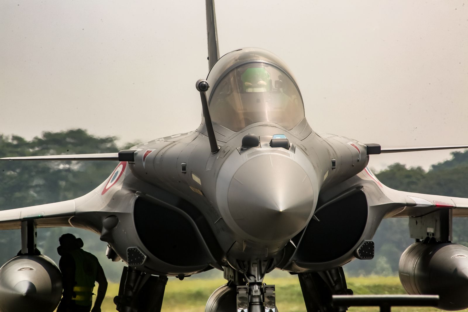 A program environment / flight line